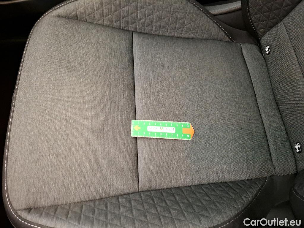  Renault  Captur  II Evolution 1.6 E-TECH Hybrid 145CV BVA6 E6d #30