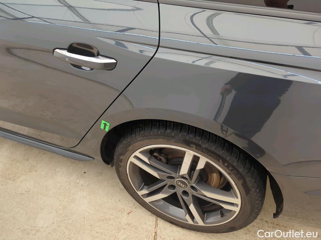  Audi  A4 Avant Advanced 40 TFSI S tronic quattro #19