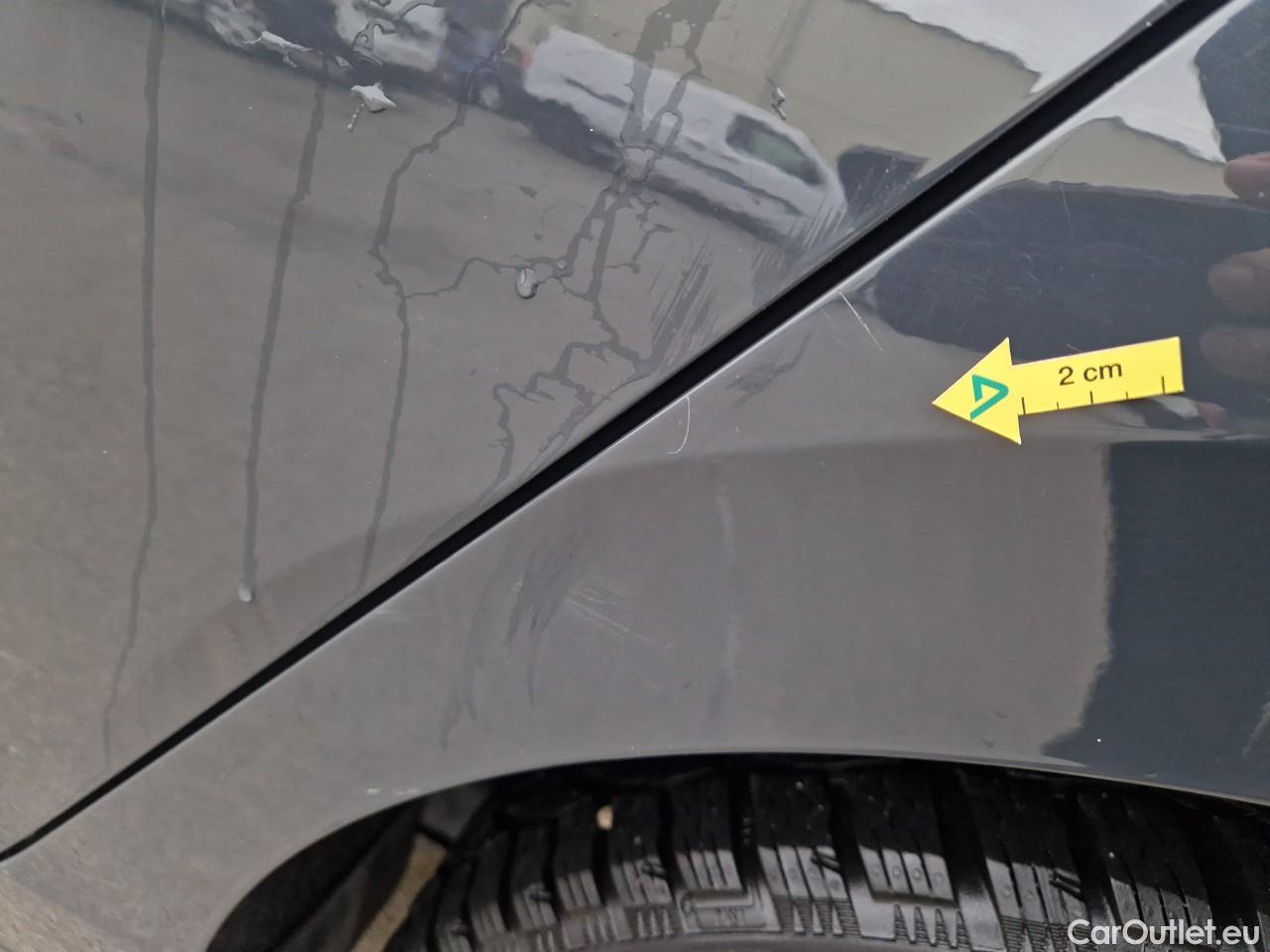  Volkswagen  Golf  Life 1.0 TSI #18
