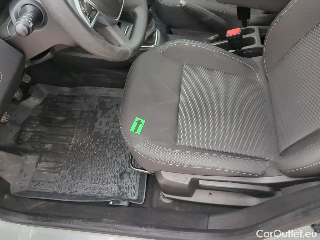  Dacia  Duster 1.5 Blue dCi 115CP Comfort 4WD #9