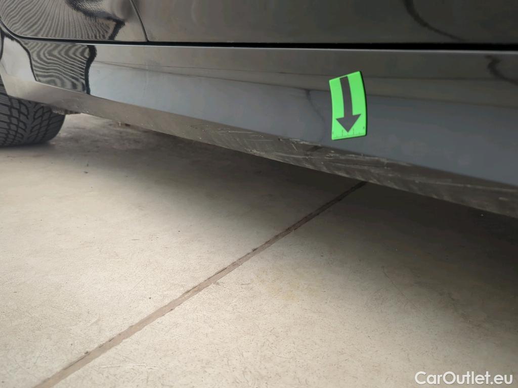  Bmw  Serie 3 2.0 330e xDrive Advantage AT #13