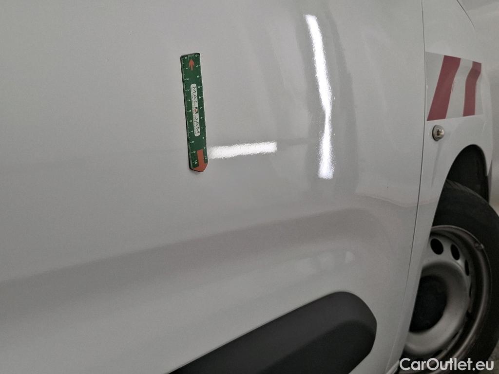  Citroen  Berlingo  Fourgon Club XL 950 1.2 PureTech 110CV BVM6 E6d #7