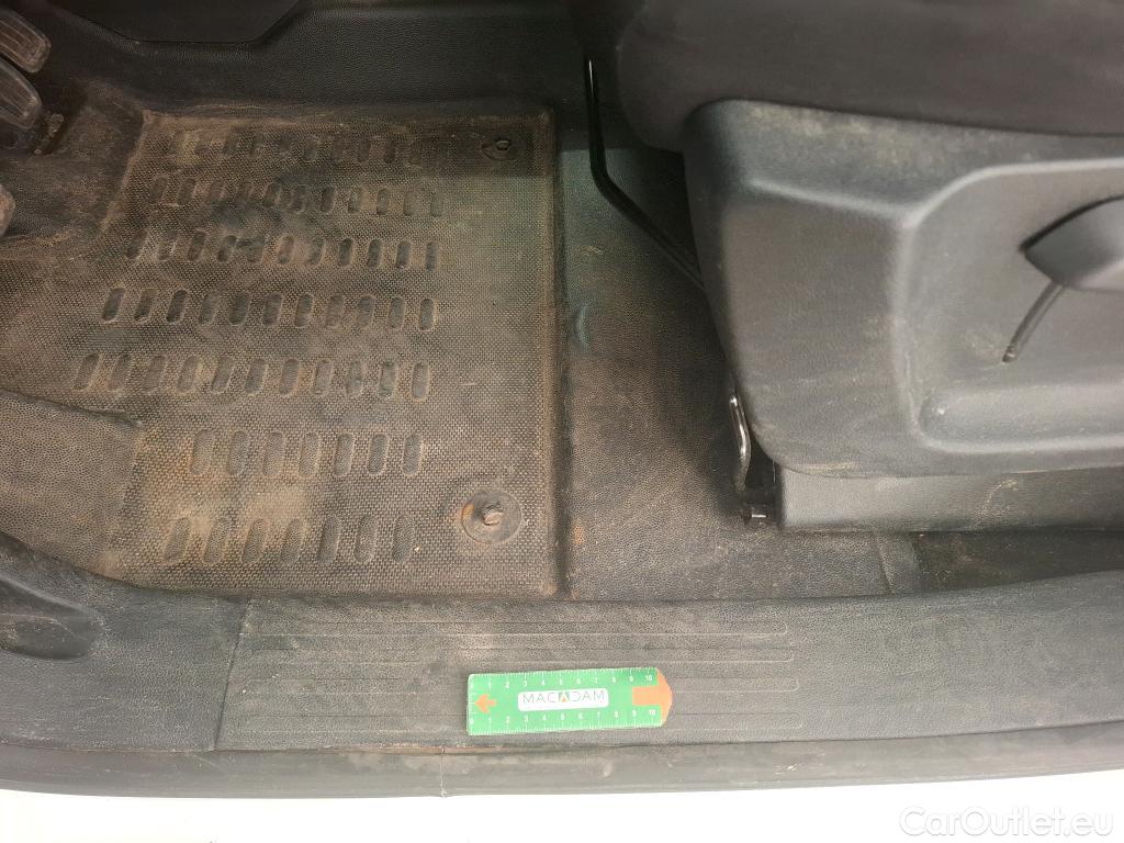  Citroen  Berlingo  Fourgon Club XL 950 1.2 PureTech 110CV BVM6 E6d #13