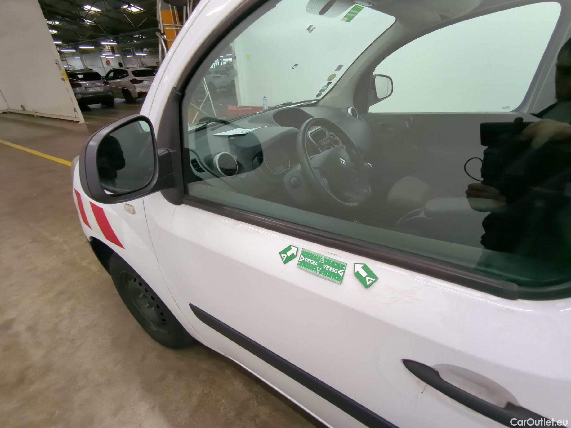  Renault  Kangoo  II Express Maxi Extra (Série Spéciale) 1.5 dCi 95CV BVM6 E6dT #22
