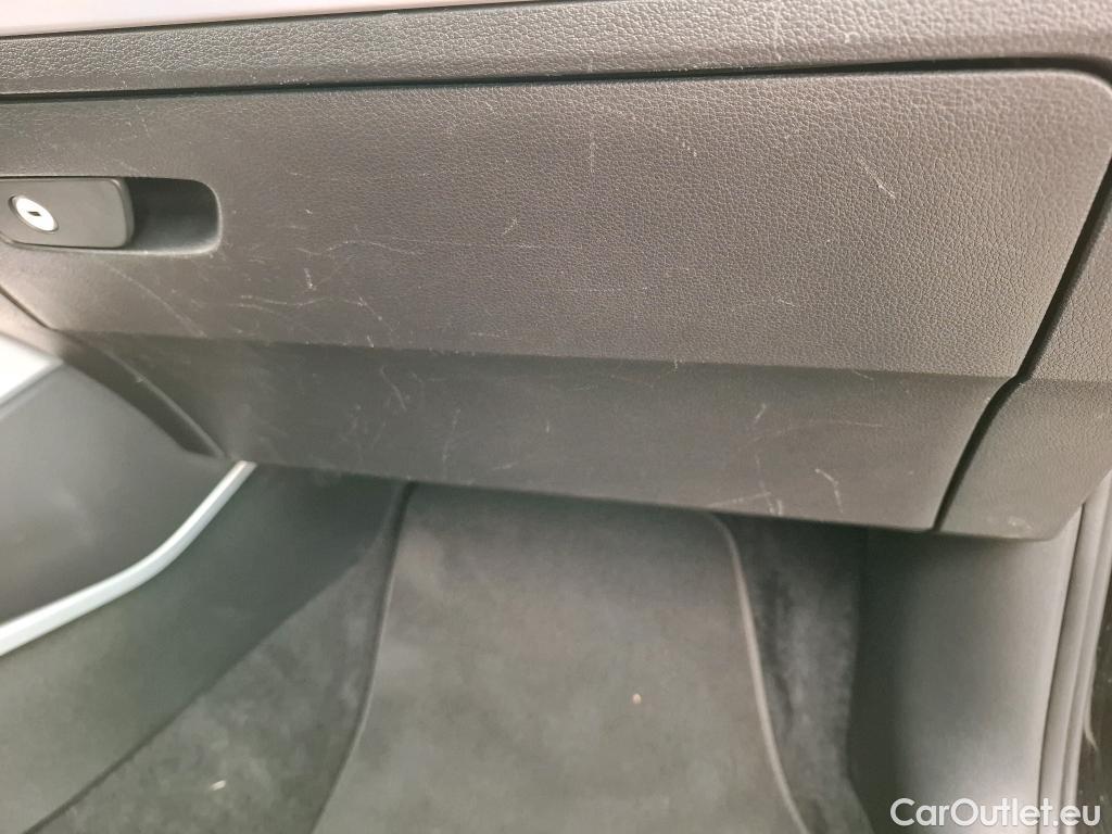  Audi  Q2  30 TDI Design Luxe 1.6 TDI 115CV BVA7 E6dT #7