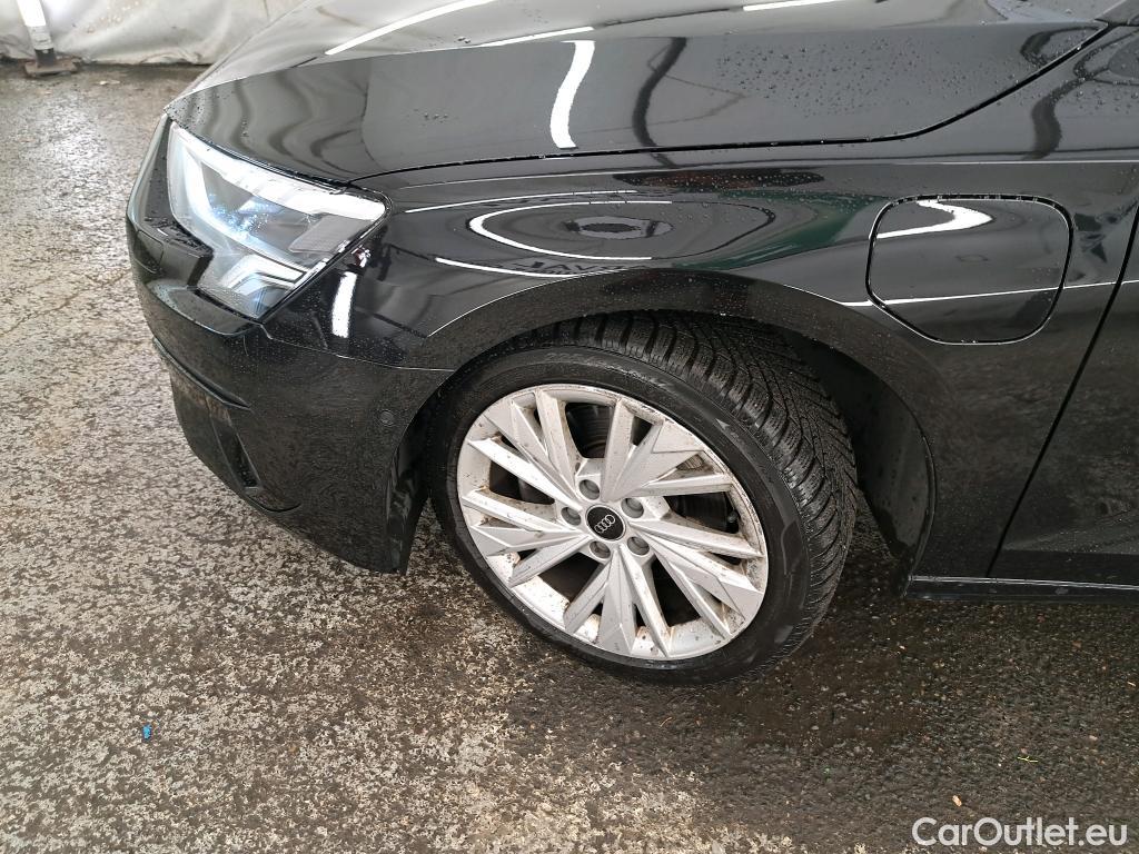  Audi  A3 AUDI  Sportback / 2020 / 5P / Berline 40 TFSI e 204 S Tronic Design Luxe #15