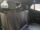  Peugeot  2008 PEUGEOT  / 2019 / 5P / CROSSOVER BLUEHDI 130 EAT8 ALLURE S/S AUT. #15