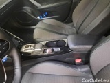  Peugeot  2008 PEUGEOT  / 2019 / 5P / CROSSOVER BLUEHDI 130 EAT8 ALLURE S/S AUT. #94