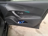  Peugeot  2008 PEUGEOT  / 2019 / 5P / CROSSOVER BLUEHDI 130 EAT8 ALLURE S/S AUT. #106