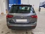  Volkswagen  Tiguan VOLKSWAGEN  / 2016 / 5P / SUV 2.0 TDI SCR 110KW BUSINESS BMT DSG #41