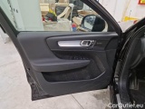  Volvo  XC 40 VOLVO XC40 / 2021 / 5P / SUV B3 AUTOMATICO PLUS DARK #72