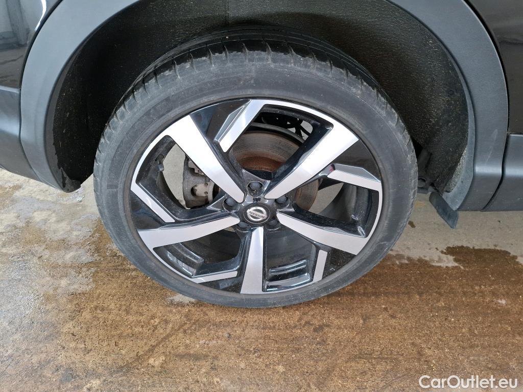  Nissan  Qashqai NISSAN  / 2017 / 5P / Crossover 1.3 DIG-T 160 DCT Tekna #31