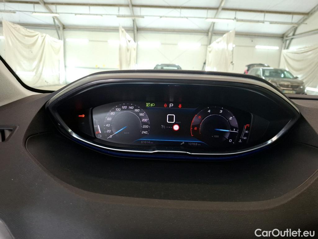  Peugeot  3008  Allure Pack 1.5 HDi 130CV BVA8 E6d #17