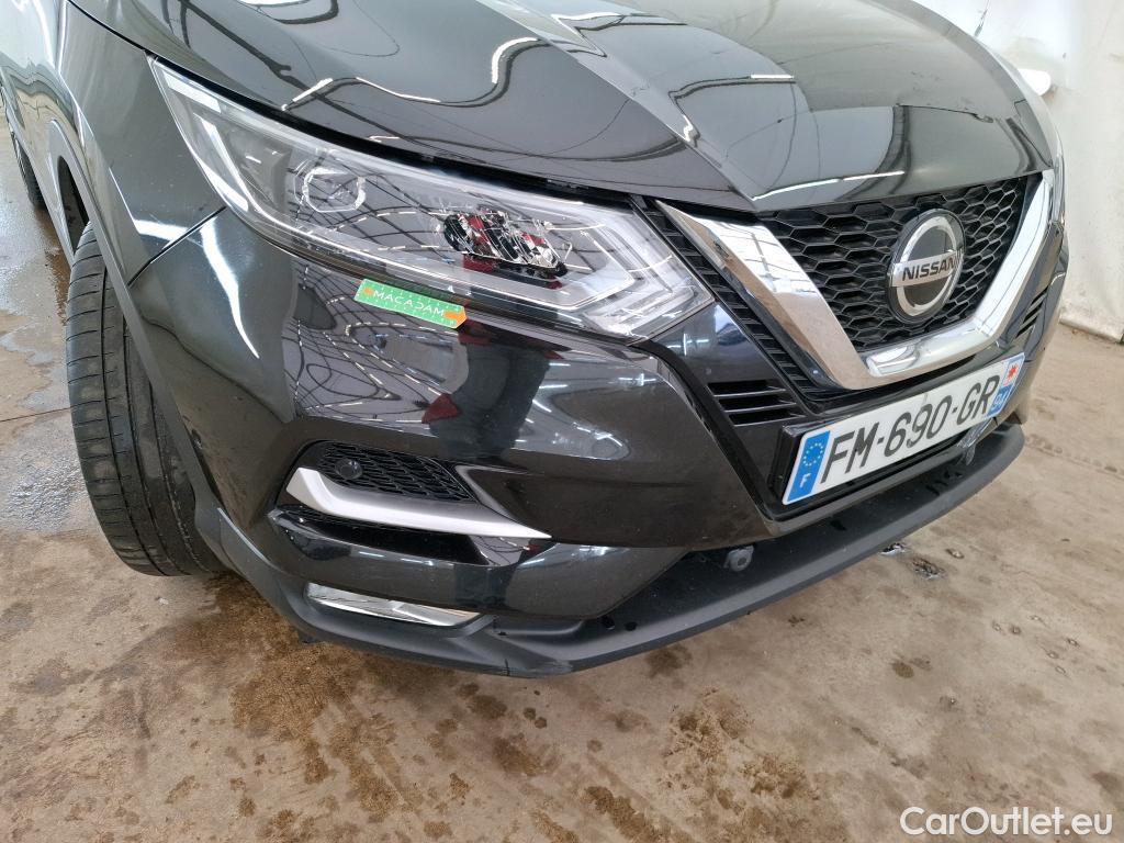  Nissan  Qashqai NISSAN  / 2017 / 5P / Crossover 1.3 DIG-T 160 DCT Tekna #34
