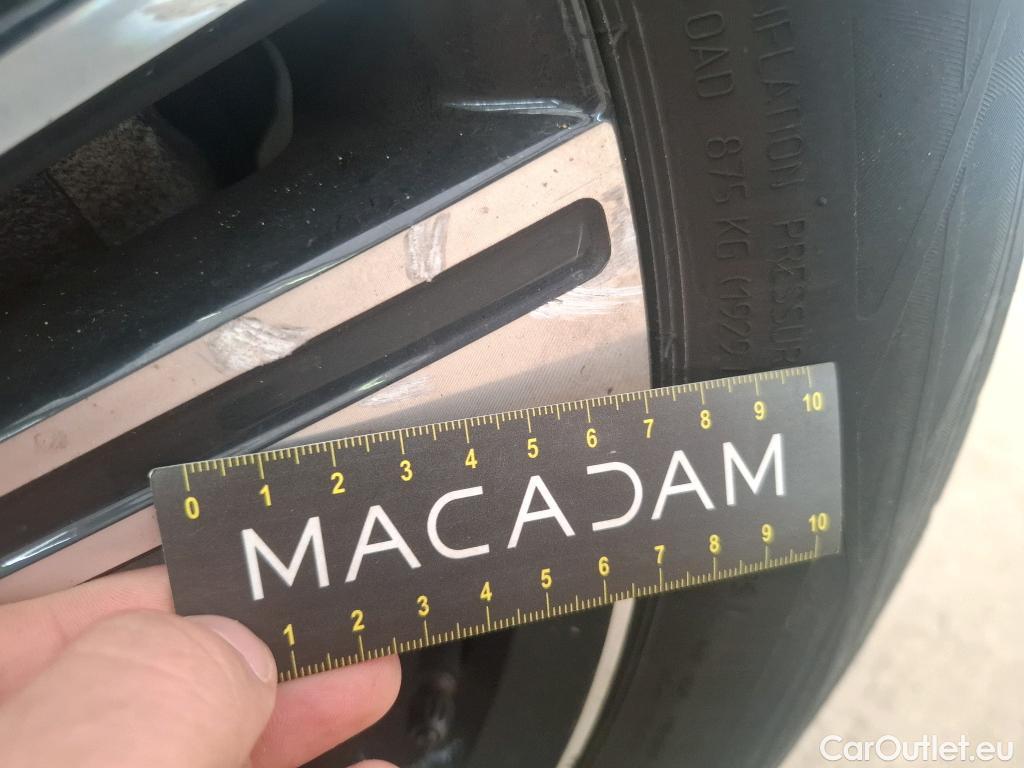  Volvo  XC 40 VOLVO XC40 / 2017 / 5P / SUV Recharge T5 262 DCT7 Inscription Luxe #18