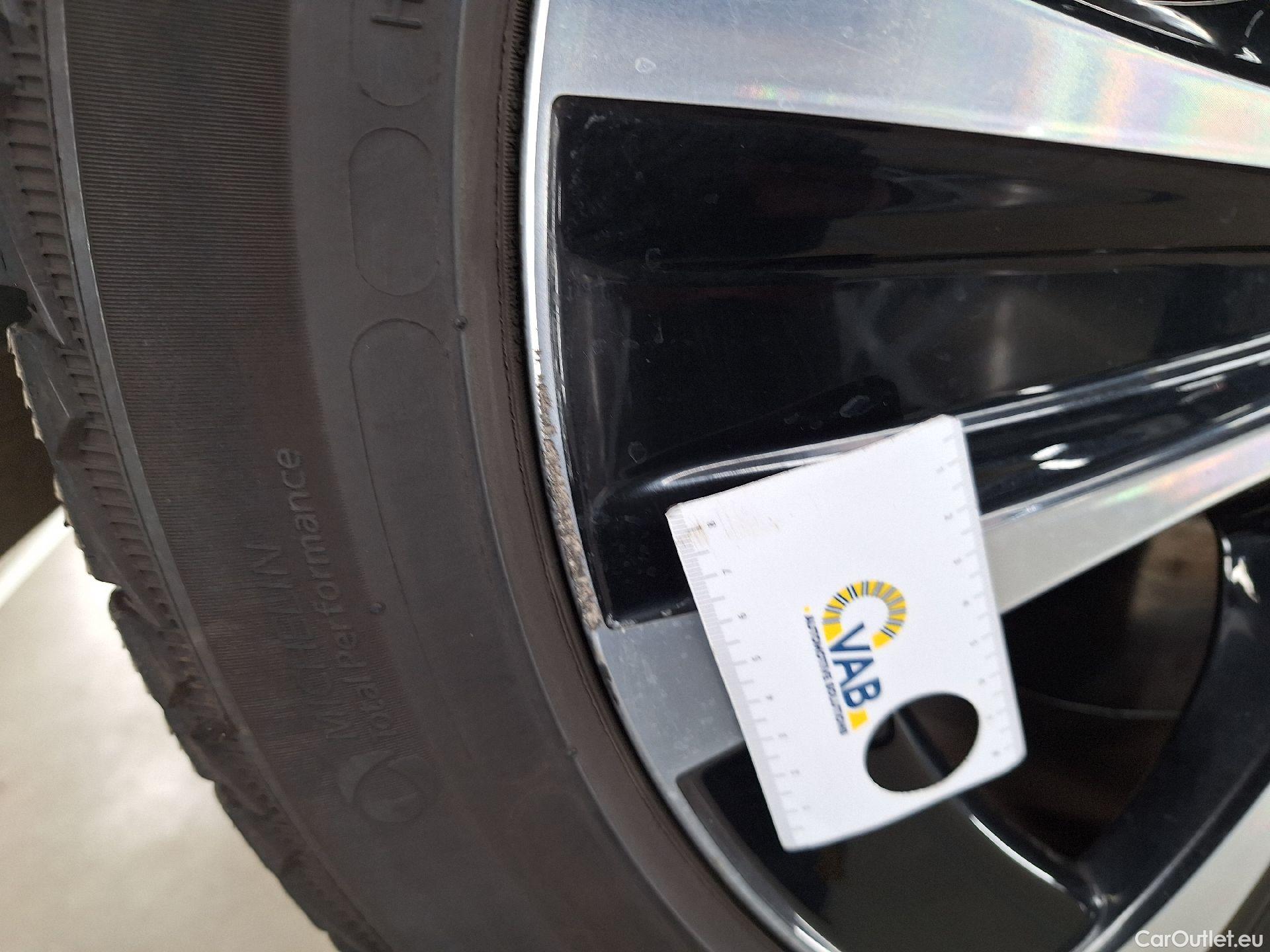  Mercedes  E-Klasse Mercedes, E-Clas Br FL'20 PHEV, Mercedes-Benz  Break E 300de 4MATIC Busine #22