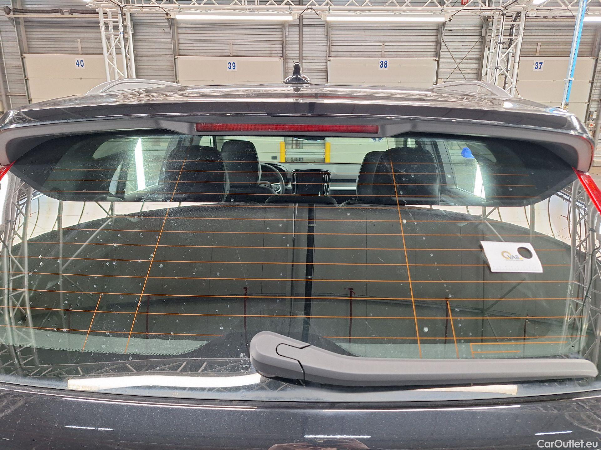  Volvo  XC 40 Volvo, XC40 '17, Volvo XC40 T3 Momentum Pro 5d #20