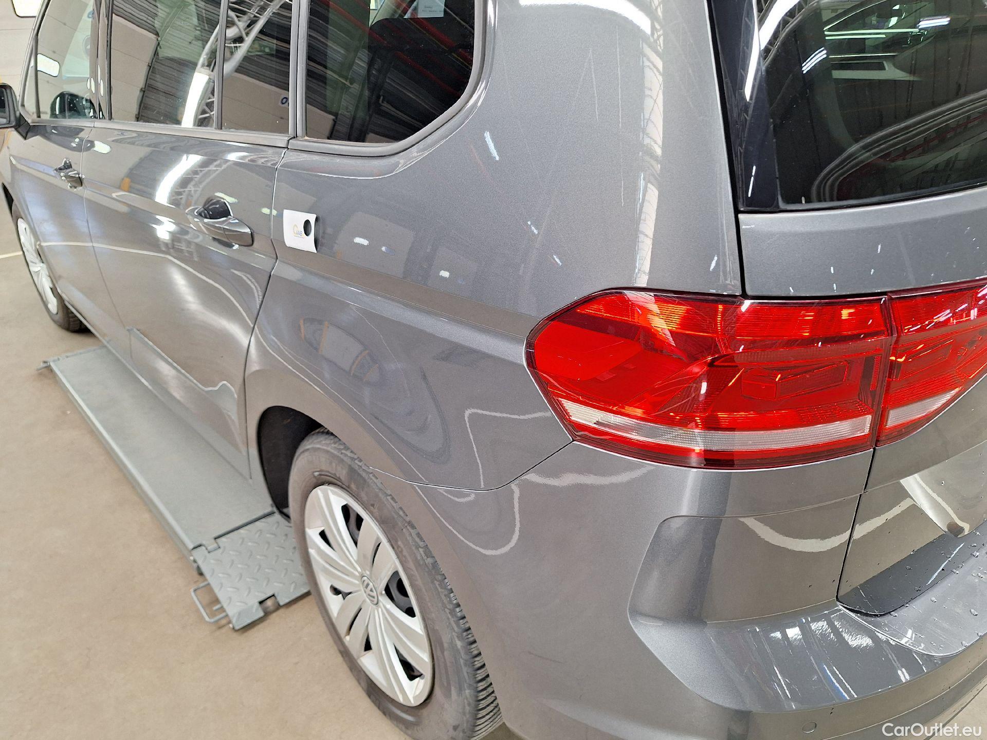  Volkswagen  Touran VW,  '15, Volkswagen  1.5 TSi Trendline DSG 5d #4