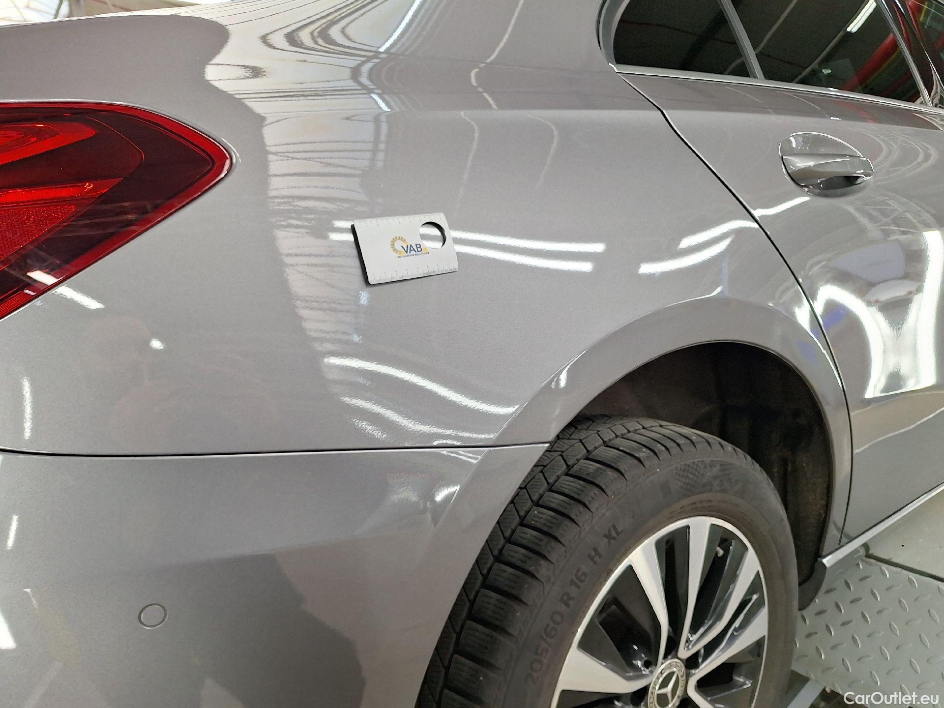  Mercedes  A-Klasse Mercedes, A-Class Berline '18, Mercedes-Benz  Limousine A 180d Business S #22