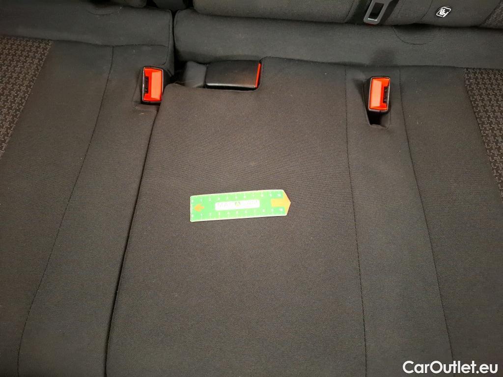  Peugeot  3008  II Active Pack 1.5 HDi 130CV BVA8 E6d #17