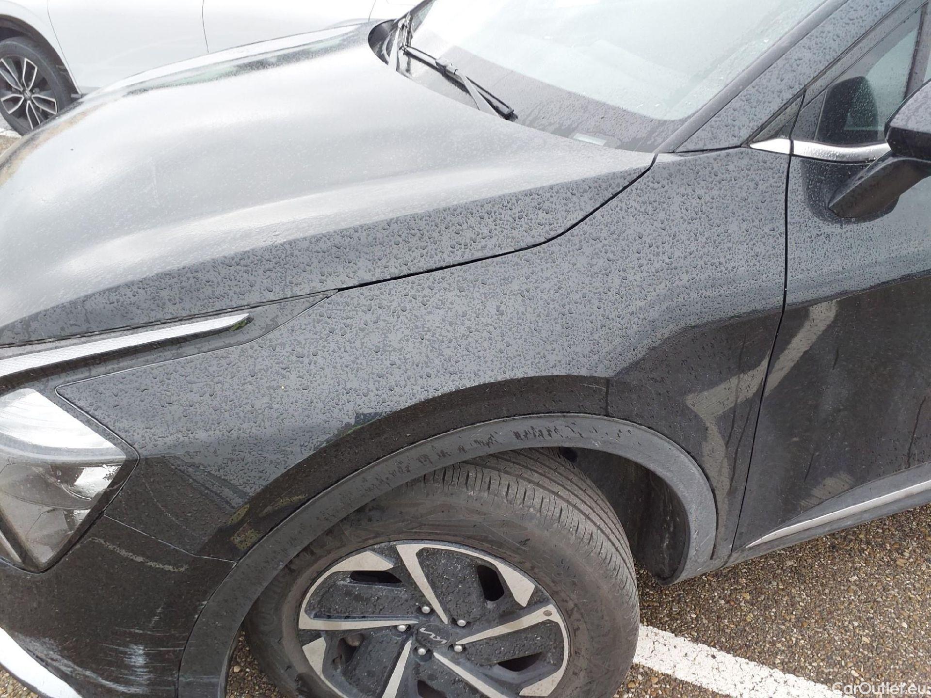  KIA  Sportage KIA  / 2022 / 5P / todoterreno 1.6 T-GDi HEV 171kW (230CV) Drive 4X2 #11