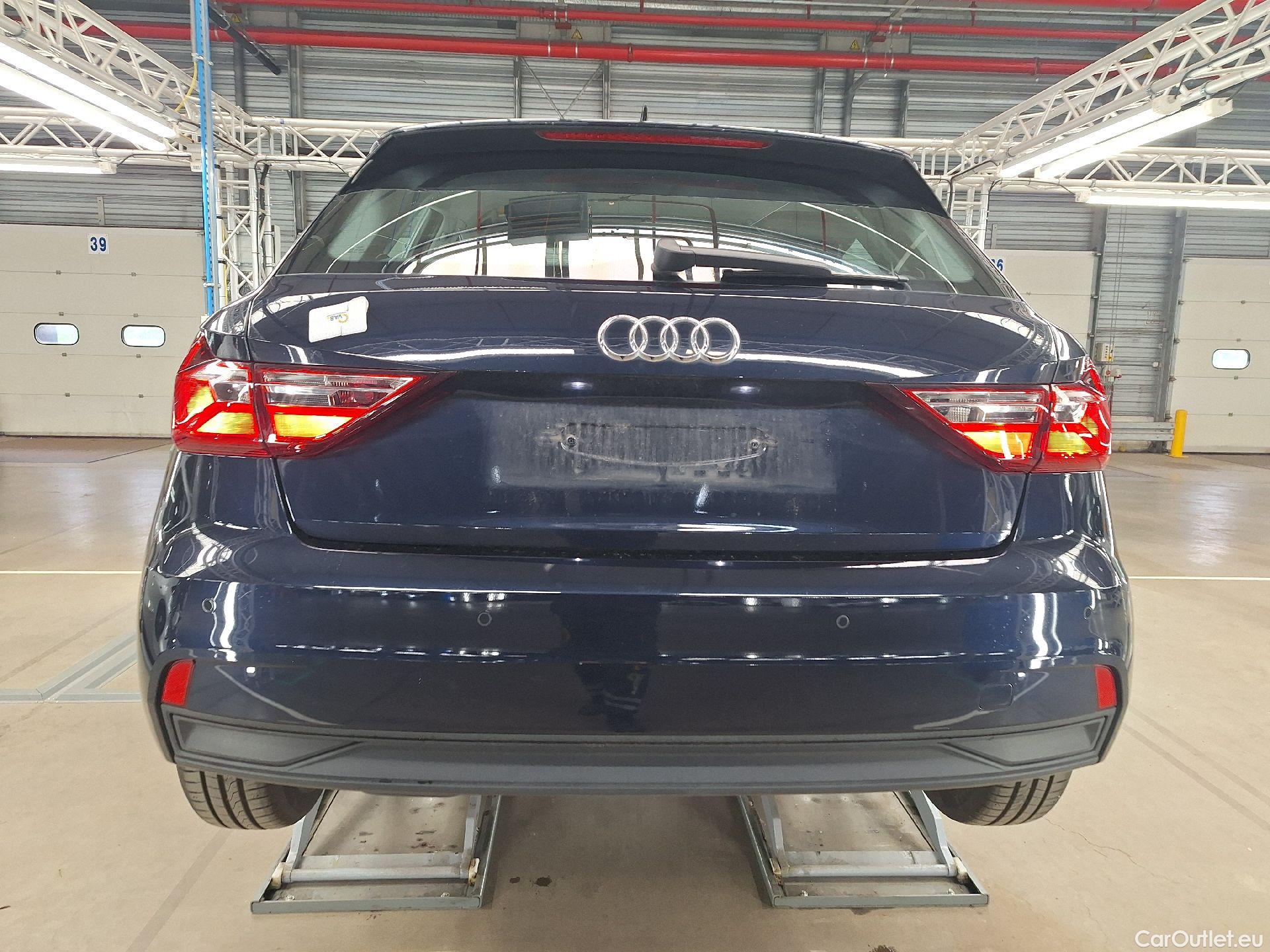  Audi  A1 Sportback Audi, A1 SB '18, Audi  1.0 25 TFSI 70kW 5d #14