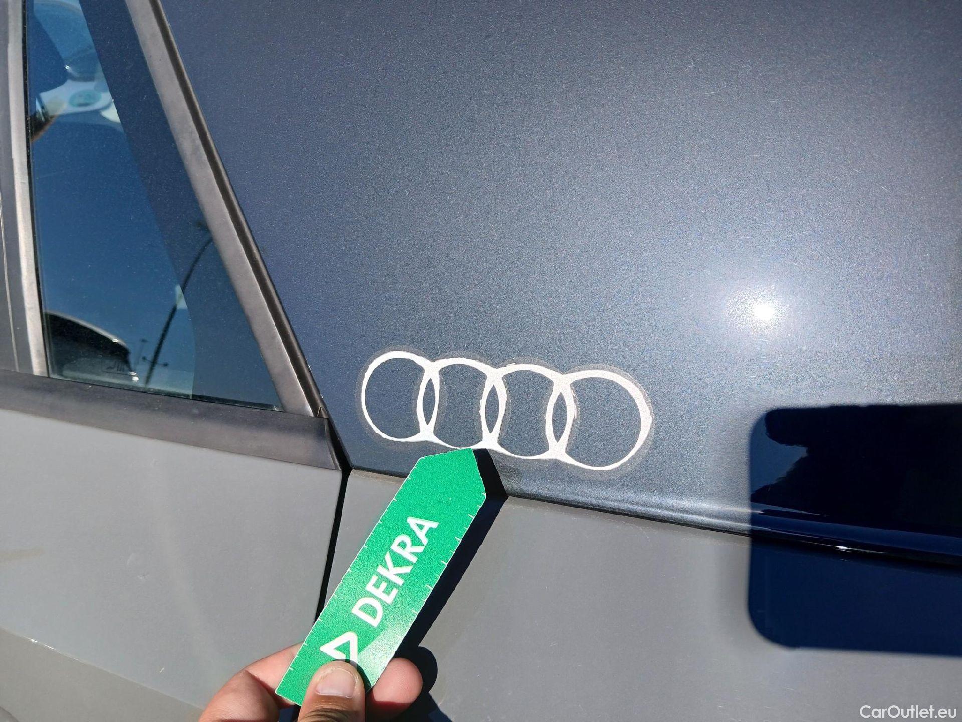  Audi  Q2 AUDI  / 2016 / 5P / todoterreno Design 30 TFSI 85kW (116CV) #33