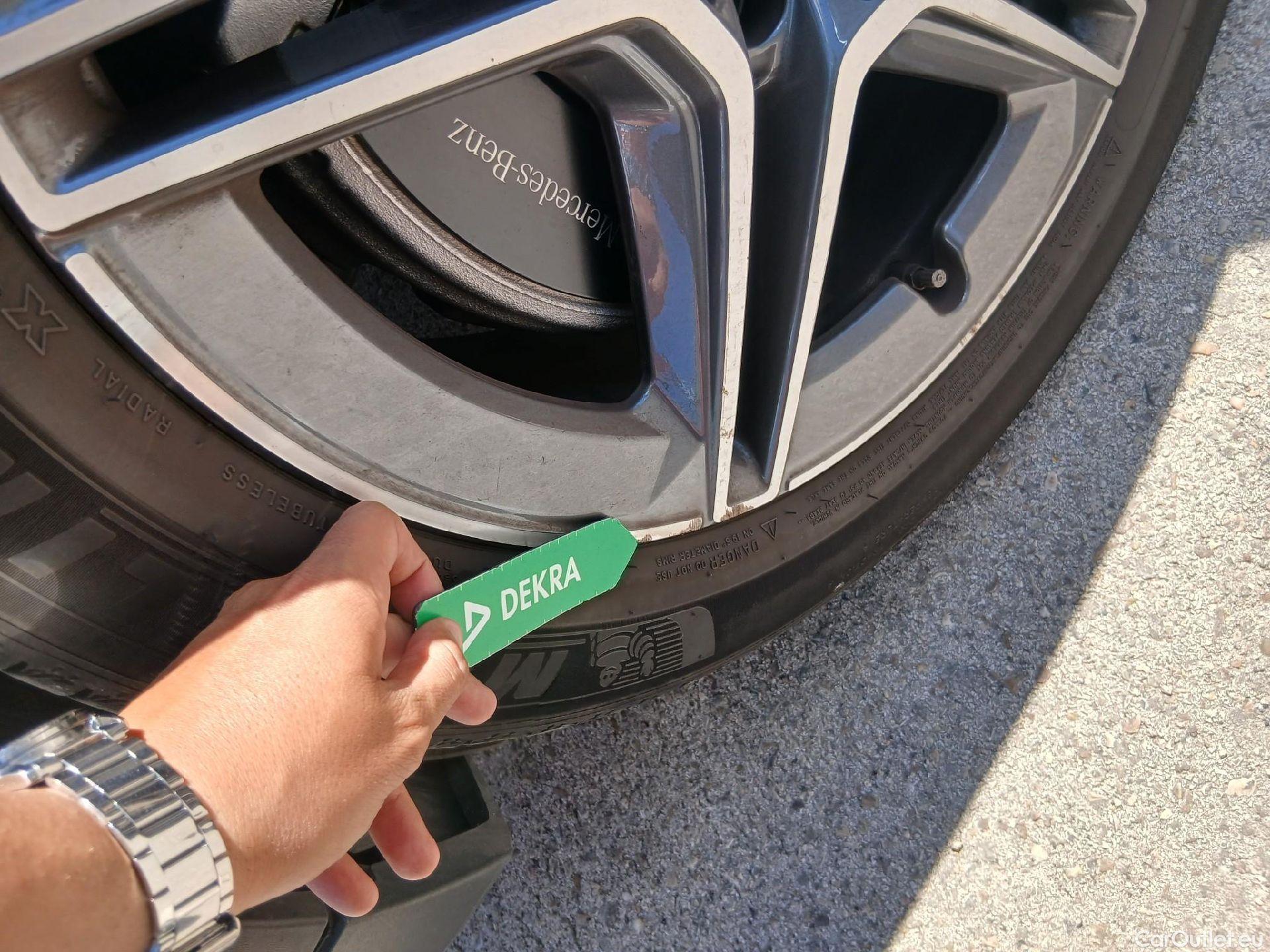  Mercedes  GLA MERCEDES-BENZ  / 2020 / 5P / todoterreno  200 #5