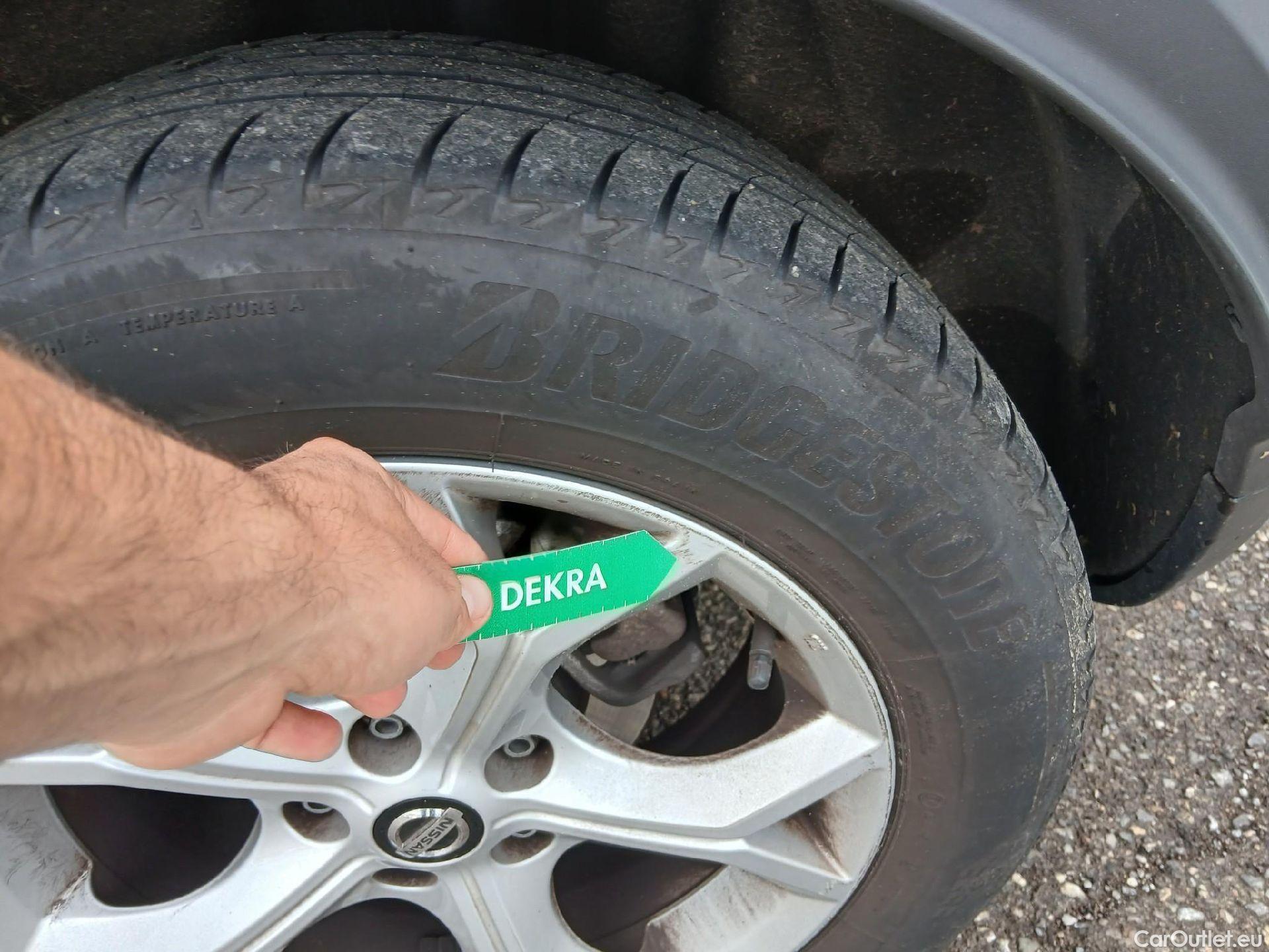  Nissan  Juke NISSAN  / 2019 / 5P / crossover DIG-T 84 kW (114 CV) 6M/T N-Connecta #9