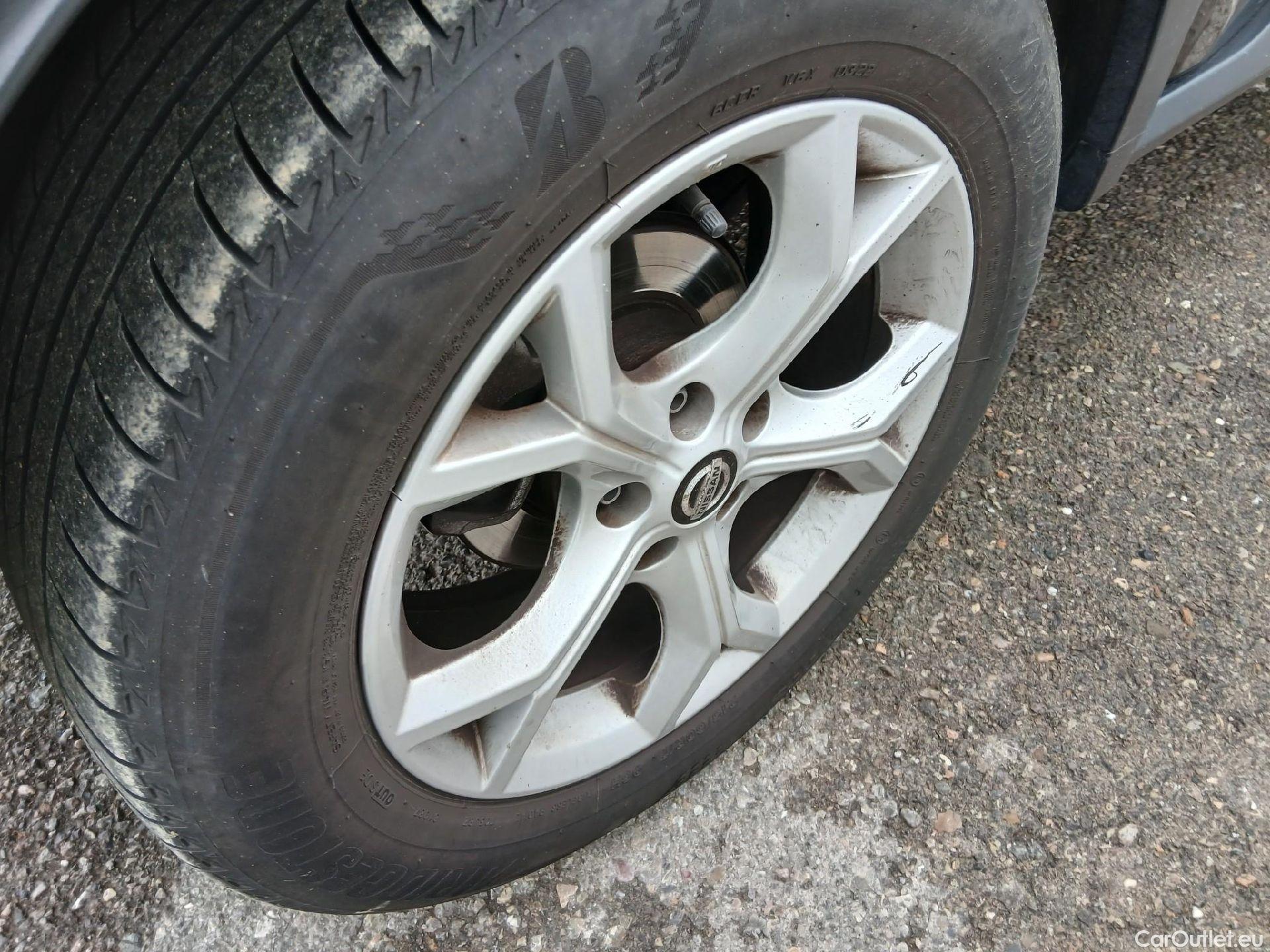  Nissan  Juke NISSAN  / 2019 / 5P / crossover DIG-T 84 kW (114 CV) 6M/T N-Connecta #16