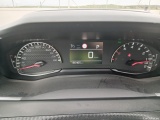 Peugeot  2008 PEUGEOT  / 2019 / 5P / todoterreno Allure BlueHDI 130 S&S EAT8 #3