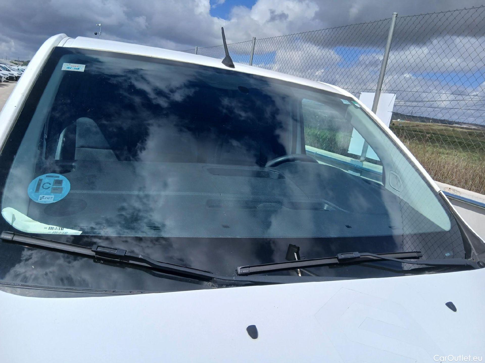  Citroen  Jumpy CITROEN  / 2016 / 4P / furgón Talla XS BlueHDi 100 S&S 6v Control #23