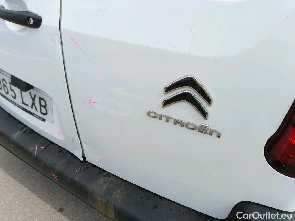  Citroen  Berlingo CITROEN  / 2018 / 3P / furgón derivado de turismo Talla M BlueHDi 100 CONTROL (AC2) #18
