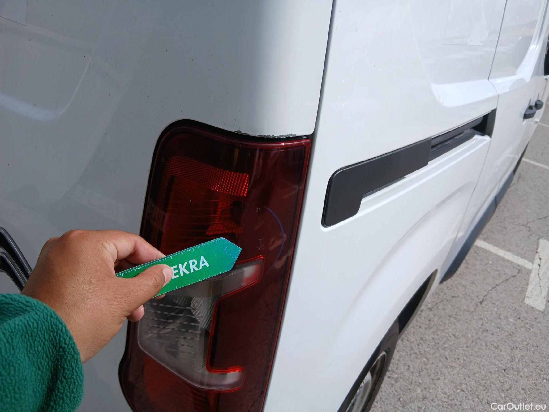  Citroen  Berlingo CITROEN  / 2018 / 3P / furgón derivado de turismo Talla M BlueHDi 100 CONTROL (AC2) #31