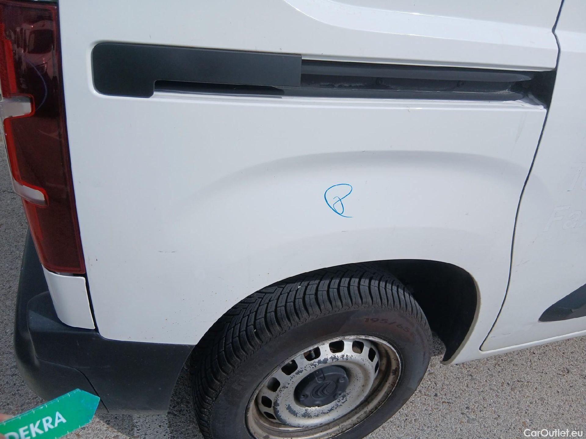  Citroen  Berlingo CITROEN  / 2018 / 3P / furgón derivado de turismo Talla M BlueHDi 100 CONTROL (AC2) #34