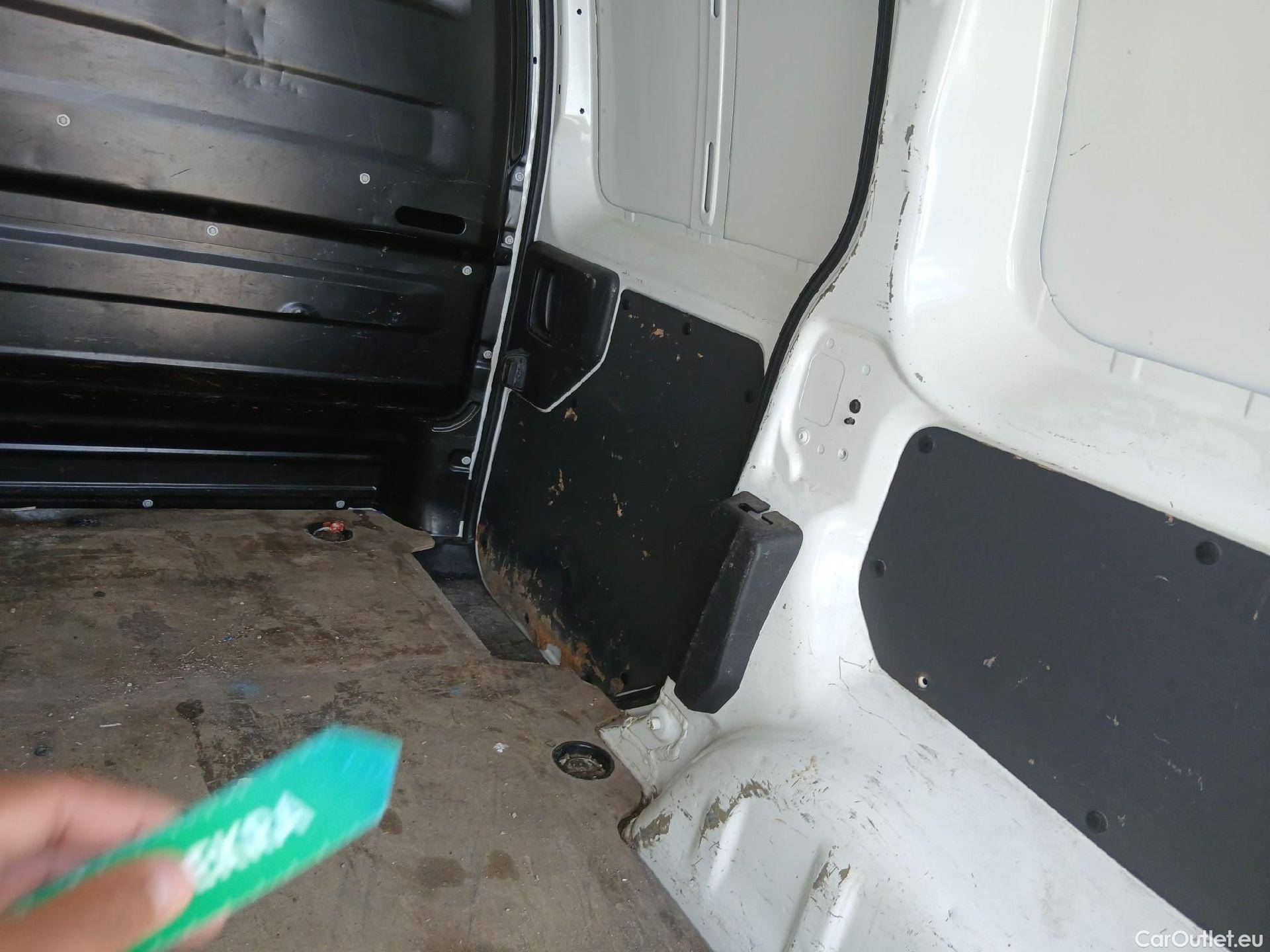  Citroen  Jumpy CITROEN  / 2016 / 4P / furgón Talla XS BlueHDi 100 S&S 6v Control #11