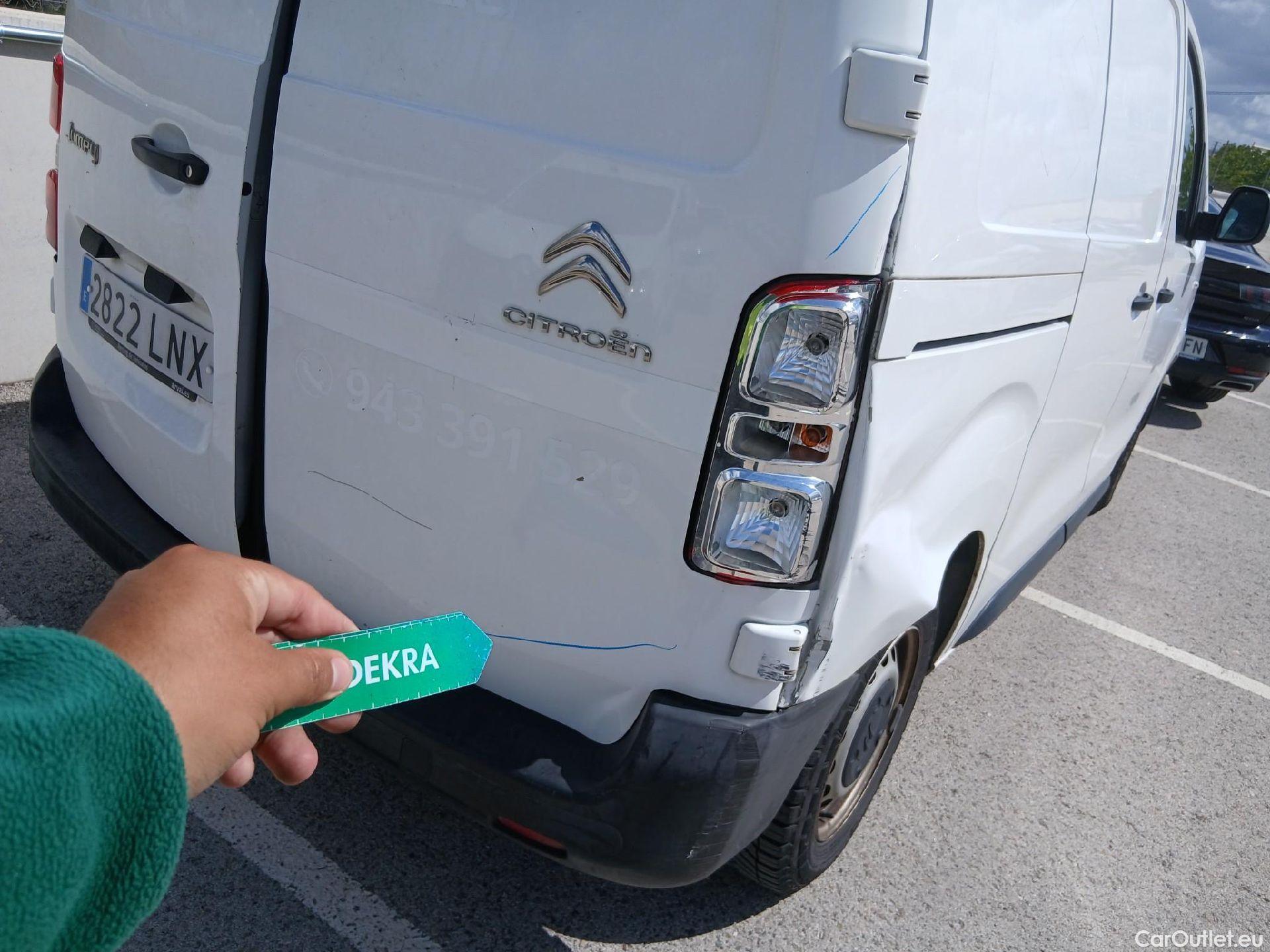  Citroen  Jumpy CITROEN  / 2016 / 4P / furgón Talla XS BlueHDi 100 S&S 6v Control #41