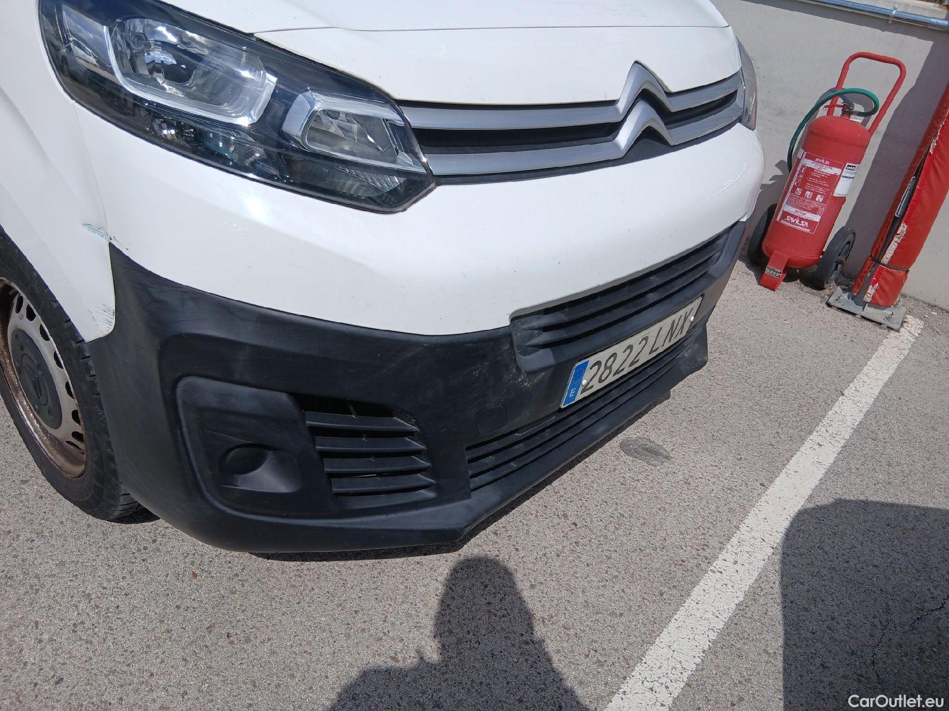  Citroen  Jumpy CITROEN  / 2016 / 4P / furgón Talla XS BlueHDi 100 S&S 6v Control #18