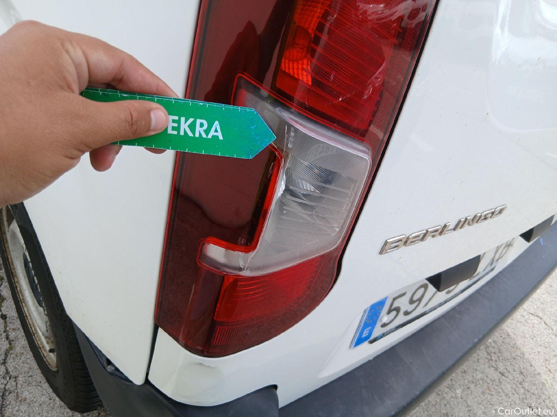  Citroen  Berlingo CITROEN  / 2018 / 3P / furgón derivado de turismo Talla M BlueHDi 100 CONTROL (AC2) #26