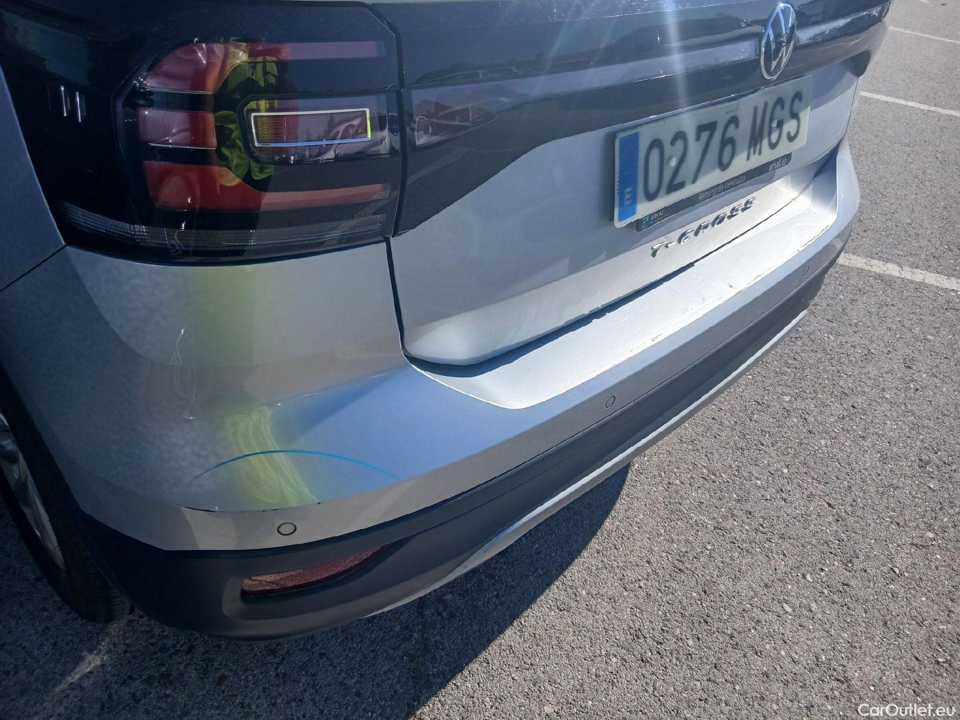  Volkswagen  T-CROSS VOLKSWAGEN  / 2018 / 5P / todoterreno Advance 1.0 TSI 81kW (110CV) #19