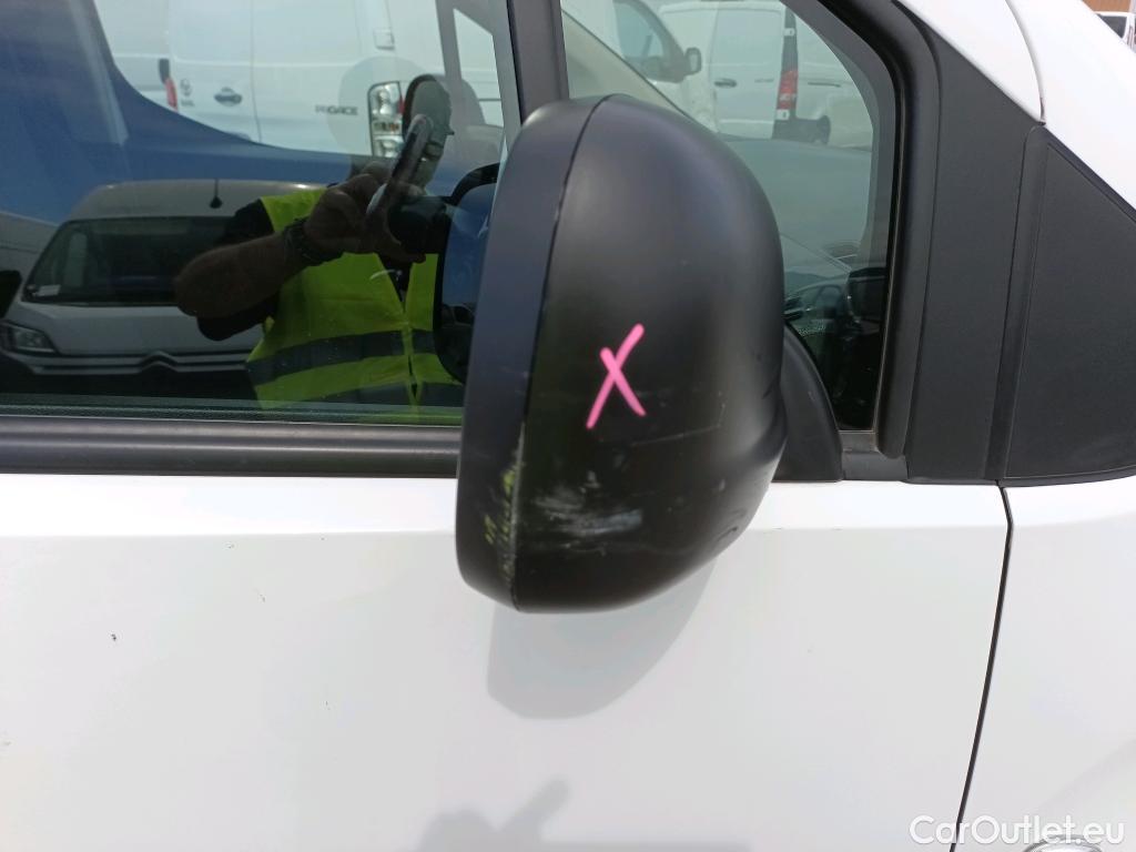  Citroen  Berlingo CITROEN  / 2018 / 3P / furgón derivado de turismo Talla M BlueHDi 100 CONTROL (AC2) #53