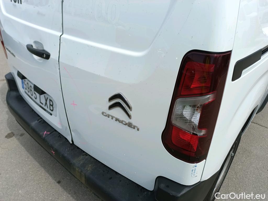  Citroen  Berlingo CITROEN  / 2018 / 3P / furgón derivado de turismo Talla M BlueHDi 100 CONTROL (AC2) #17
