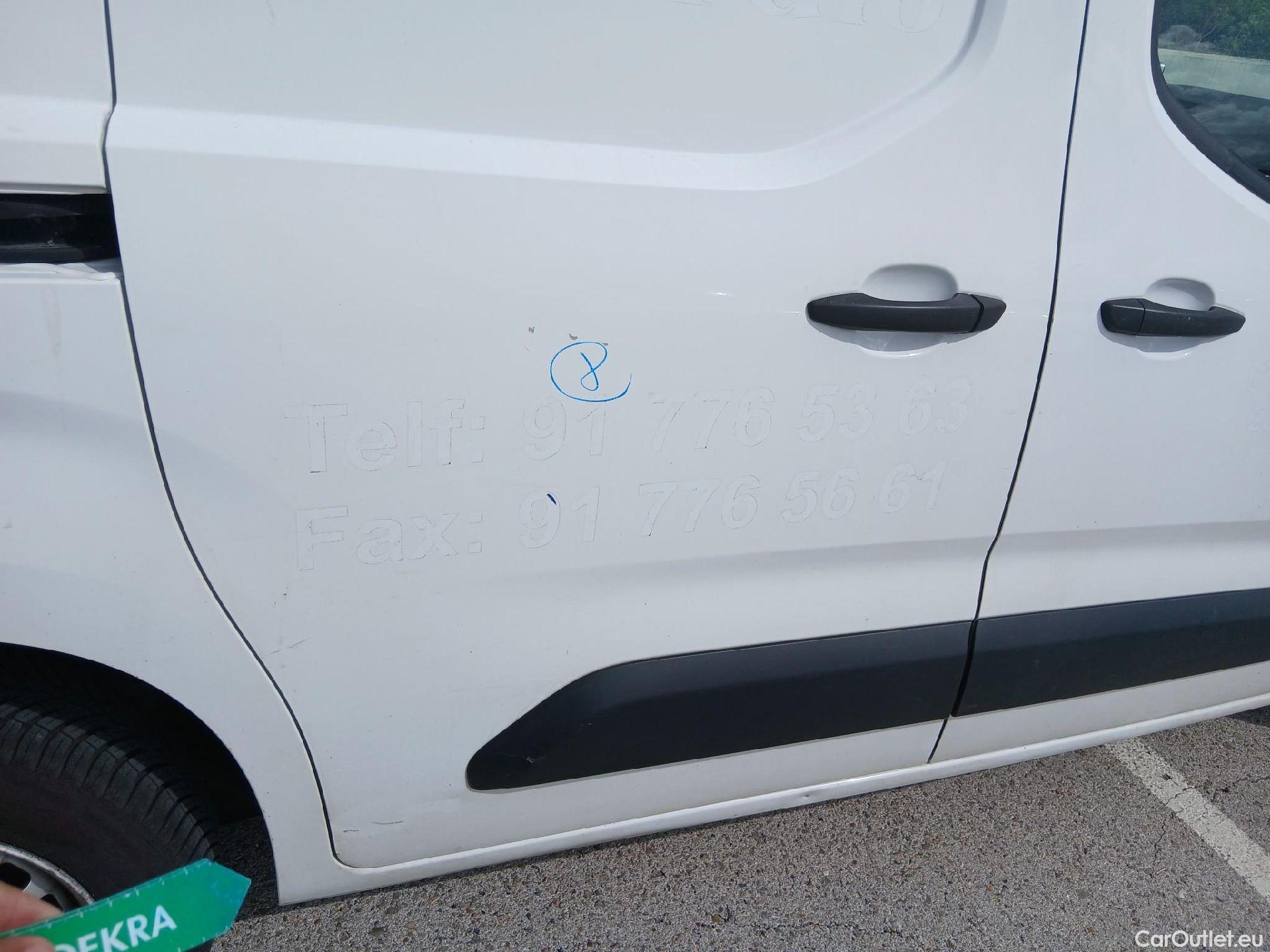  Citroen  Berlingo CITROEN  / 2018 / 3P / furgón derivado de turismo Talla M BlueHDi 100 CONTROL (AC2) #35