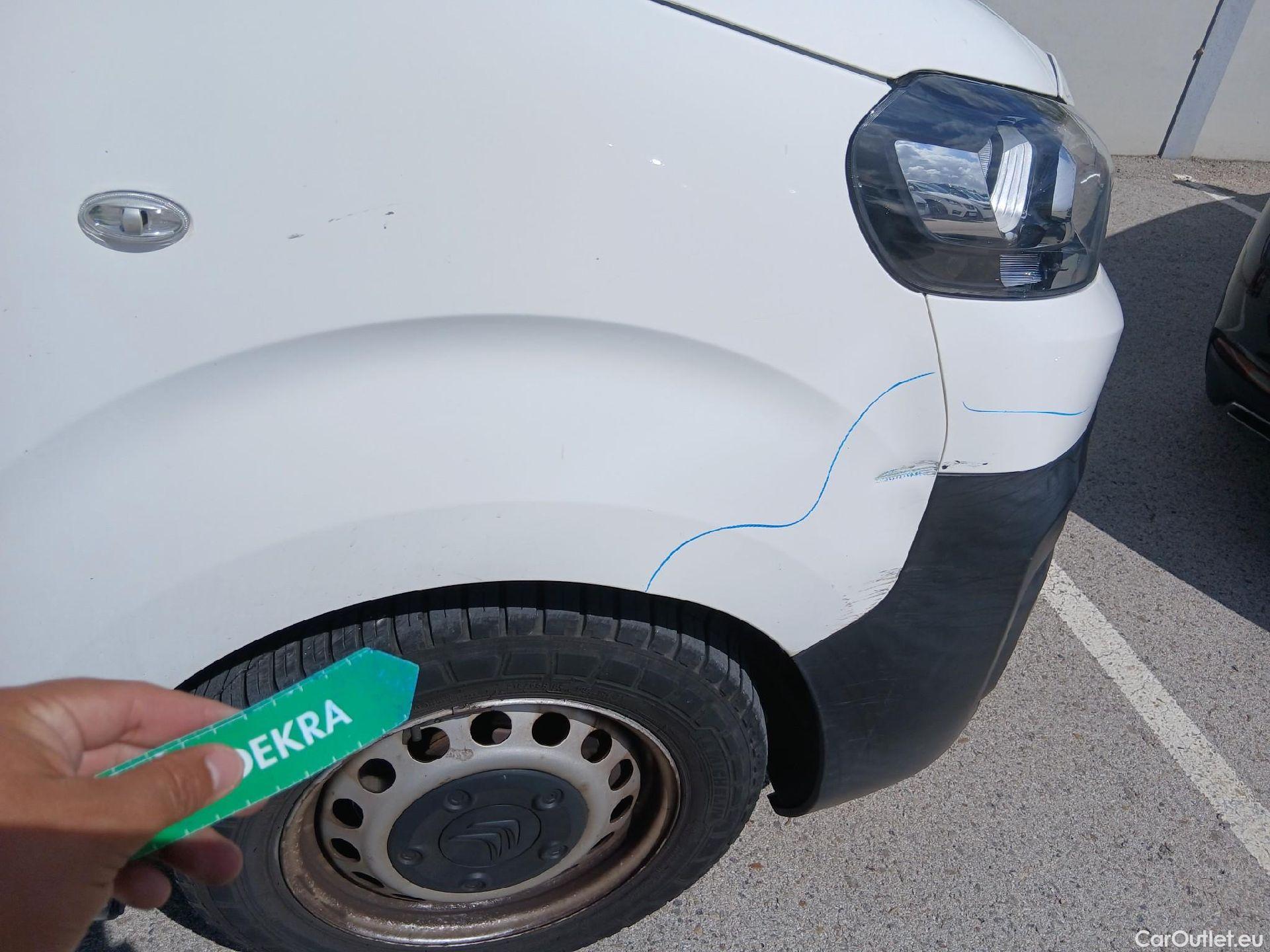  Citroen  Jumpy CITROEN  / 2016 / 4P / furgón Talla XS BlueHDi 100 S&S 6v Control #51