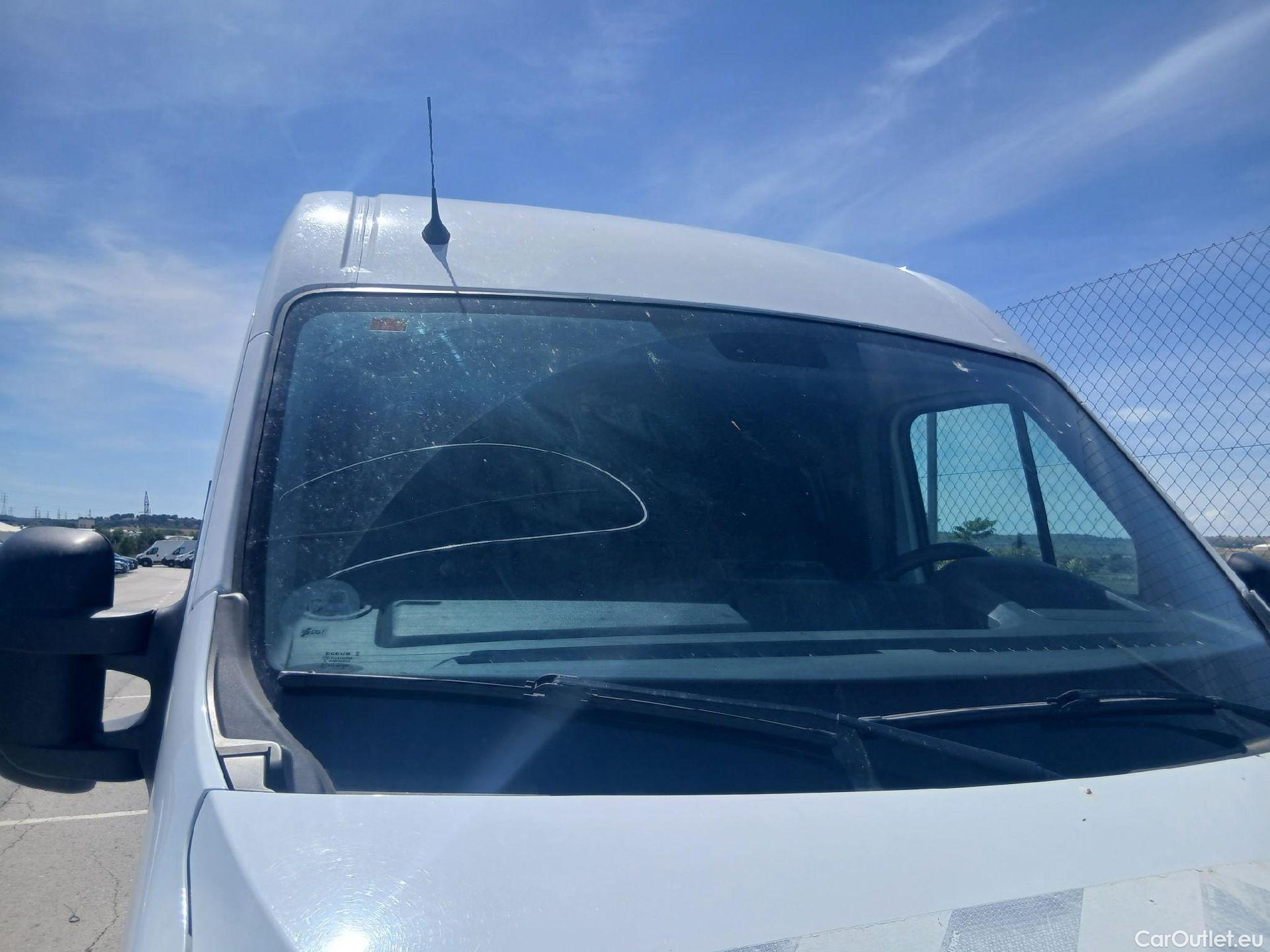  Renault  Master RENAULT  / 2019 / 4P / furgón Furgón T L3H2 3500 Bl dCi 99kW(135CV) #4