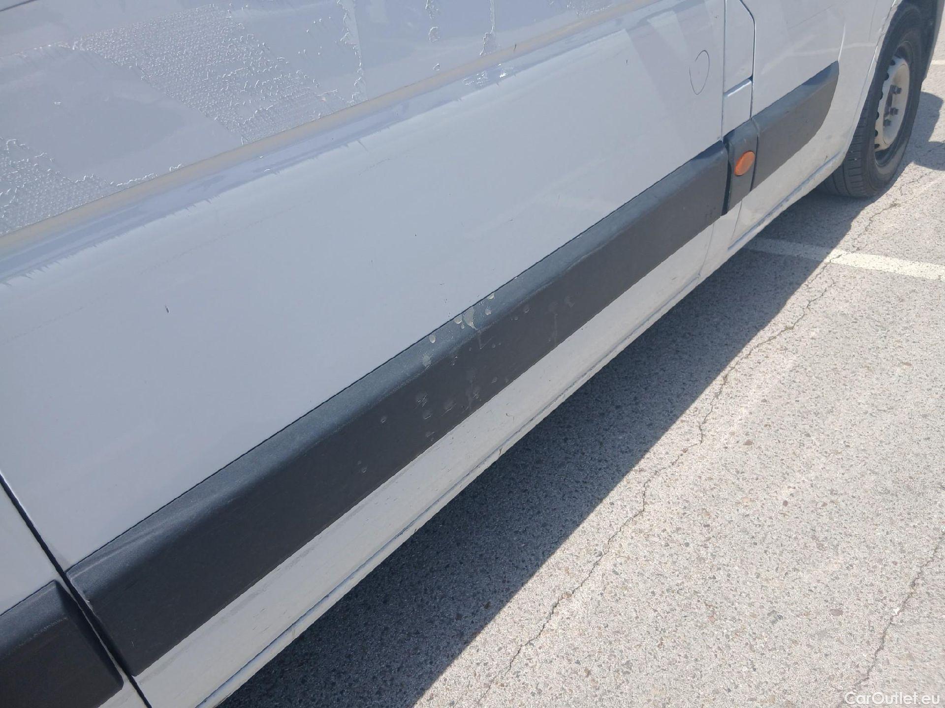  Renault  Master RENAULT  / 2019 / 4P / furgón Furgón T L3H2 3500 Bl dCi 99kW(135CV) #29
