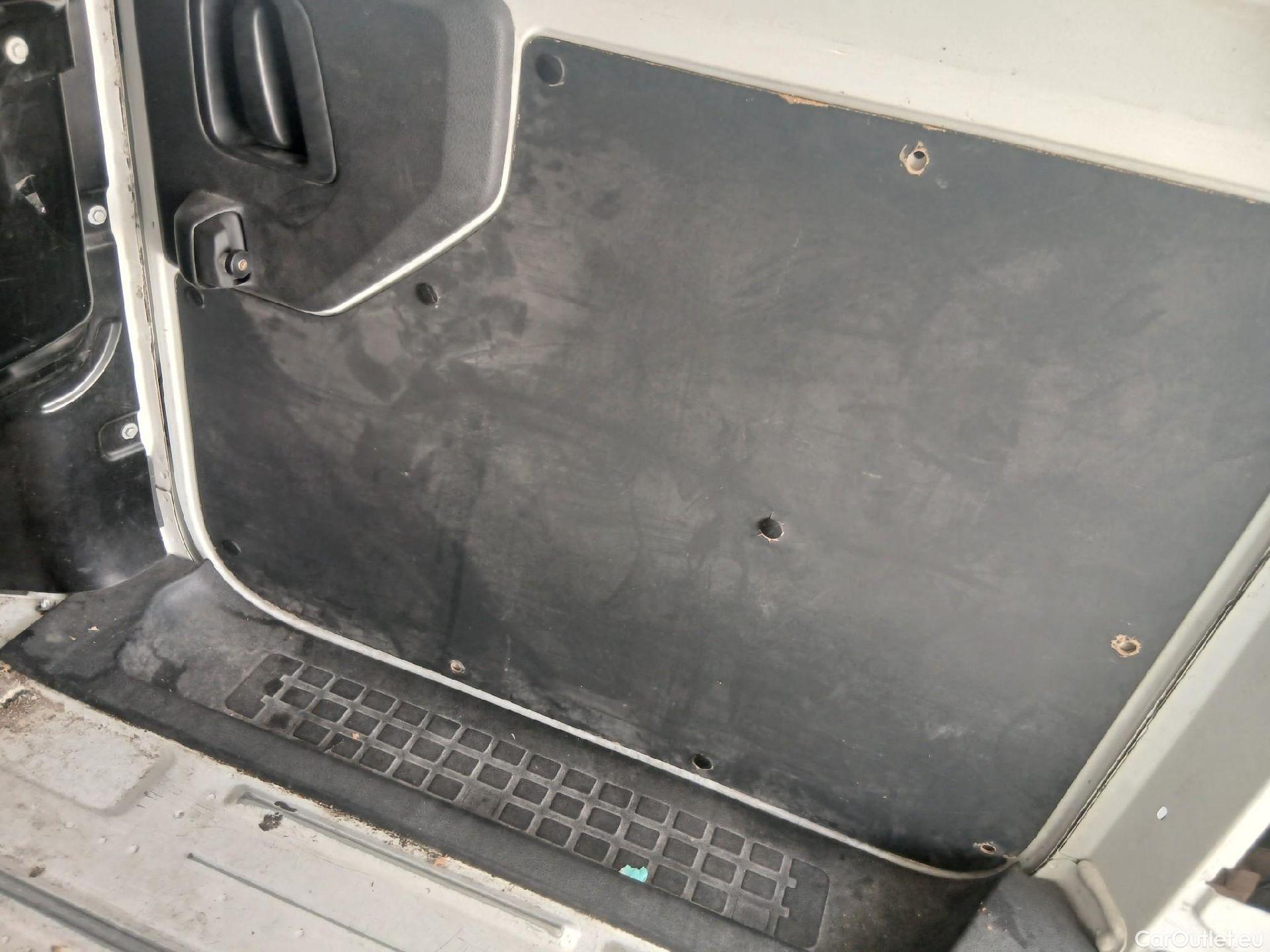  Opel  Vivaro OPEL  / 2019 / 4P / furgón 1.5 Diésel 74kW (100CV) M Std Express #53