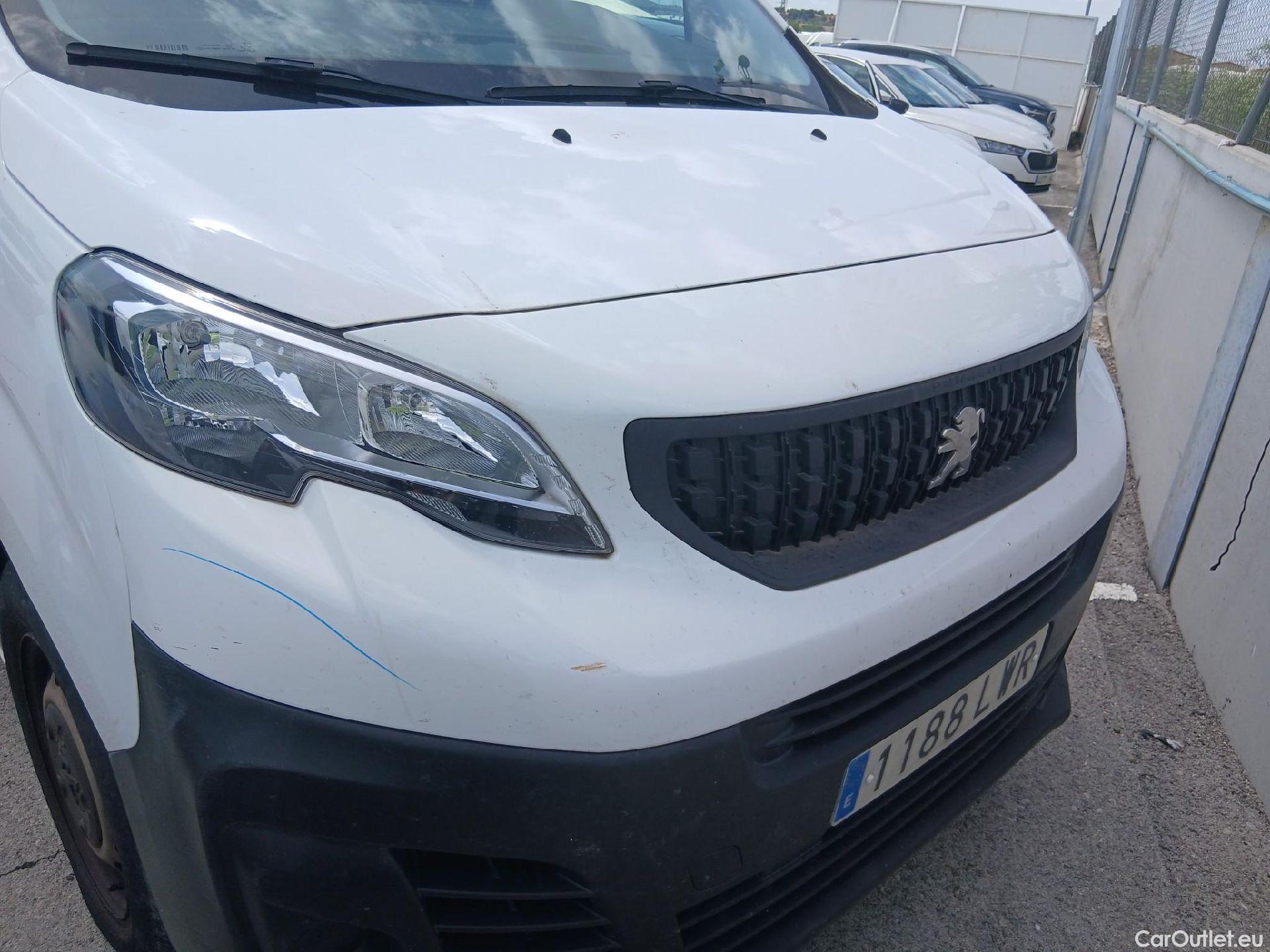  Peugeot  Expert PEUGEOT  / 2016 / 4P / furgón Furgón Pro 1.5 BlueHDi 120 Standard #14