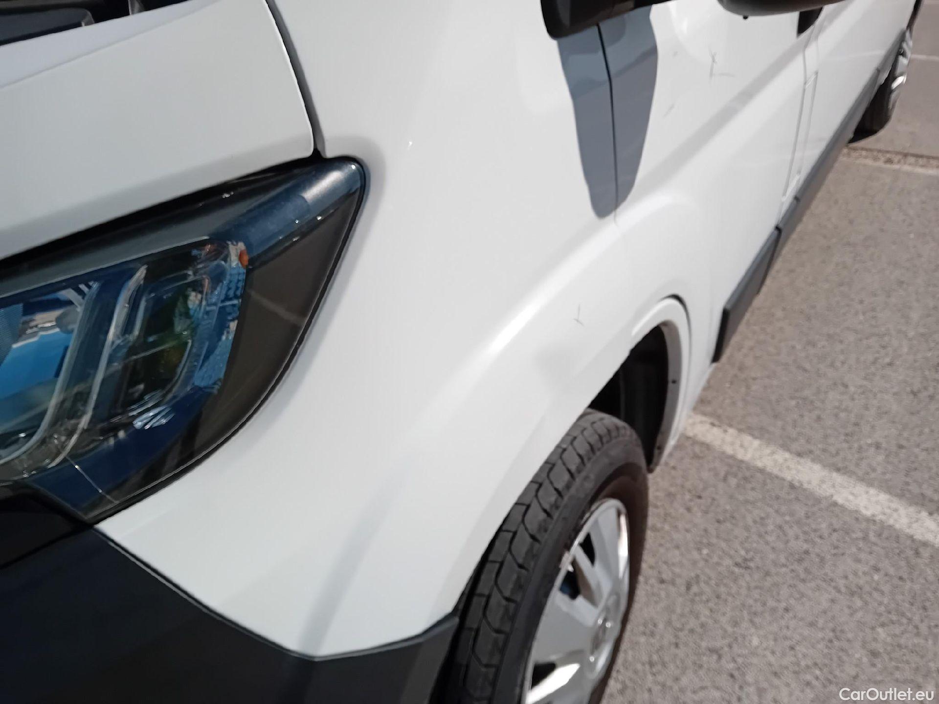  Peugeot  Boxer PEUGEOT  / 2014 / 4P / furgón Pack 335 L3 H2 BHDI 103kW (140CV) S&S #10