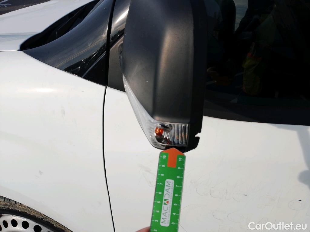  Fiat  Doblo FIAT Doblò Cargo/2015/4P/furgón derivado de turismo Cargo Maxi Base Plus 1.4 Tjet 89kW GNC #33